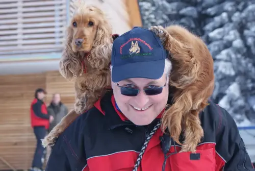 Gina bei der Trageübung