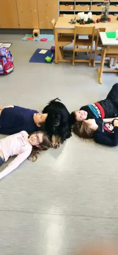 Beo und die Kids beim entspannen